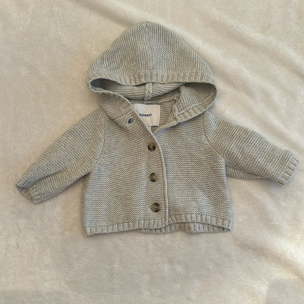 Old navy 0-3mo Grey button up sweater
